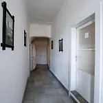 Rodinny Starkuv Dum *
