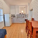 Vandrerhjem Rodinny Starkuv Dum *